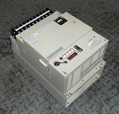 YASKAWA СЕРВОПРИВОД SIGMA-II фото 2