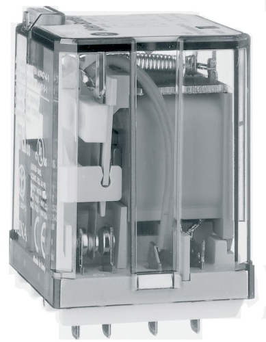 700-HB Реле с квадратным основанием