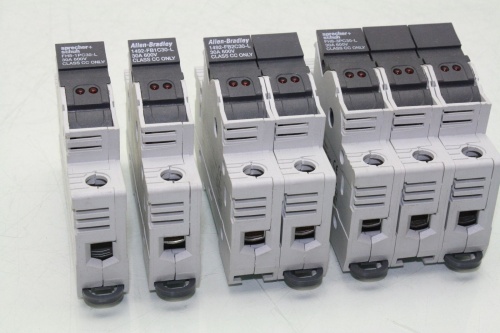 1492-FB Блоки предохранителей фото 3